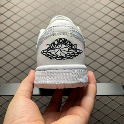 Nike Air Jordan 1 Low SE "Lunar New Year"
