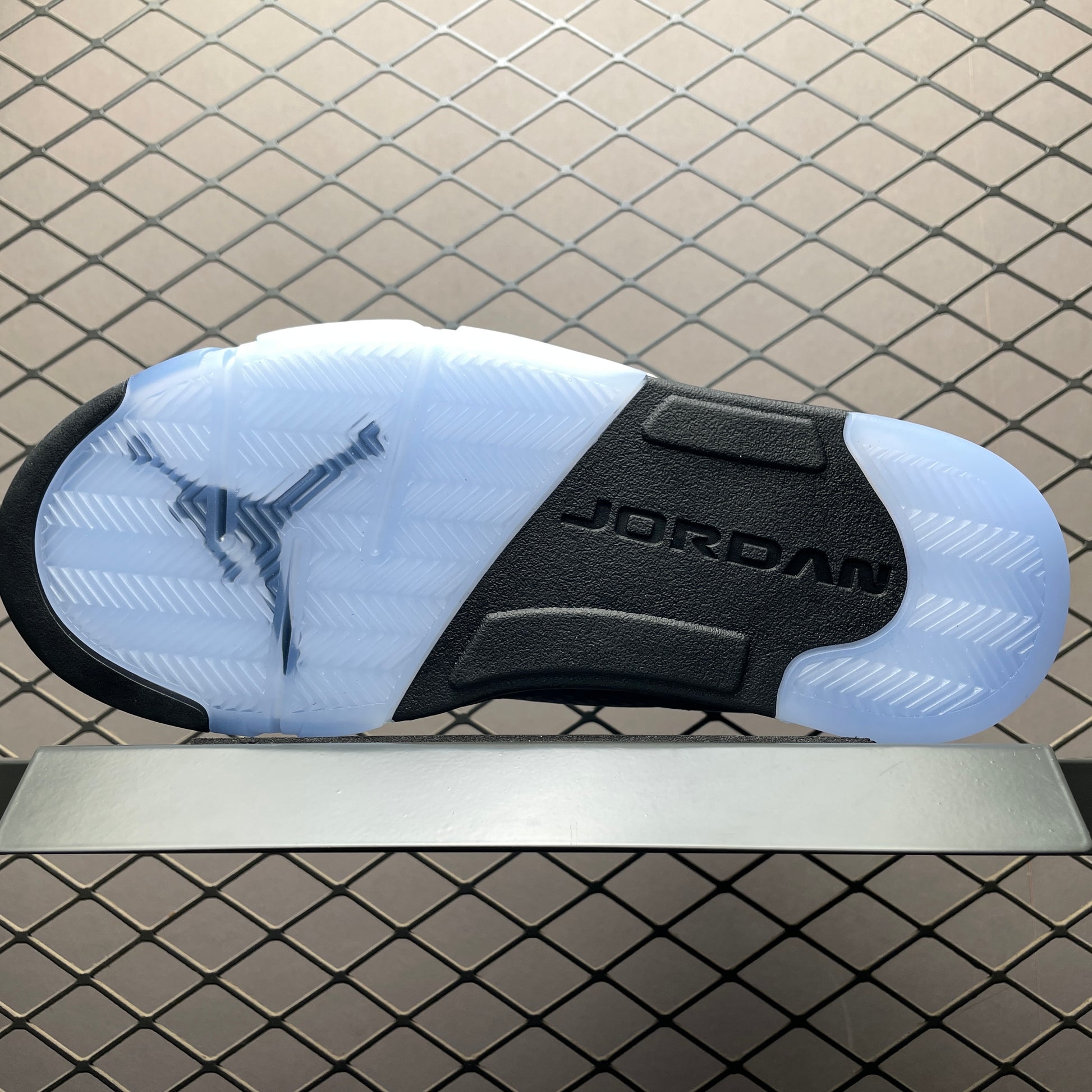 Nike Air Jordan 5 Retro SE "University Blue"
