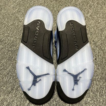 Nike Air Jordan 5 Retro SE "University Blue"