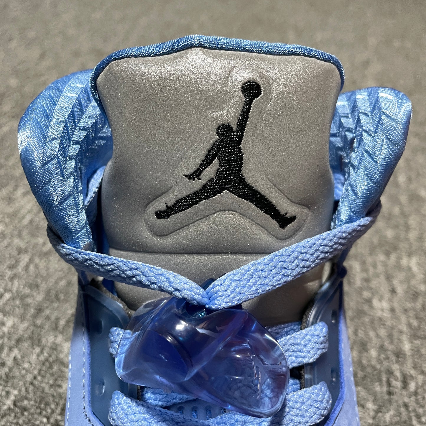 Nike Air Jordan 5 Retro SE "University Blue"
