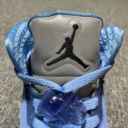Nike Air Jordan 5 Retro SE "University Blue"