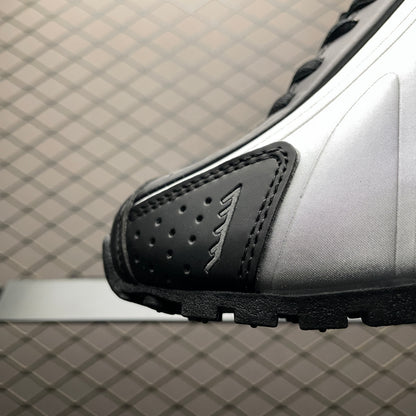Nike GS Shox R4 "Metallic Silver/Black/Psychic Blue"
