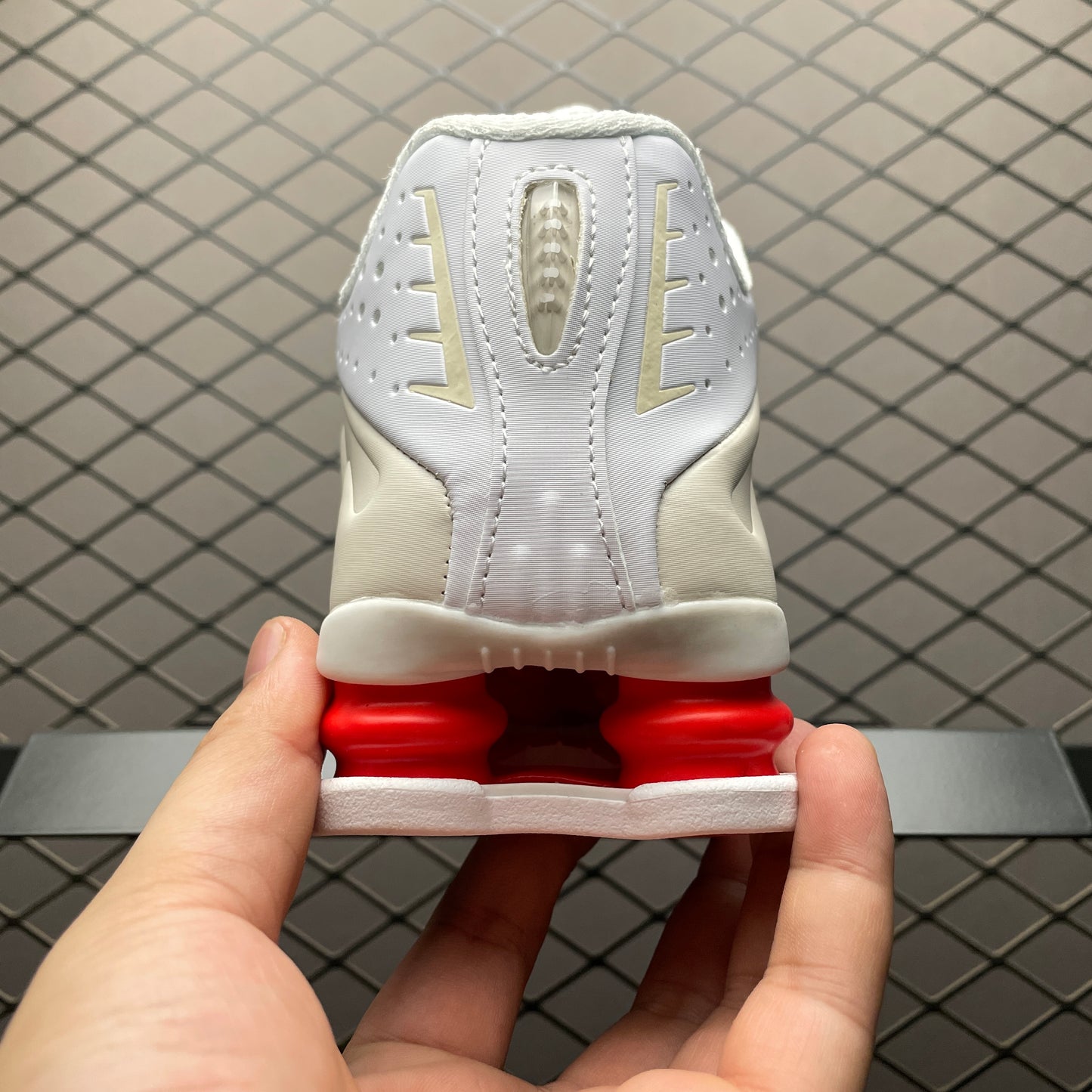 Nike Shox R4 "White/Phantom/Picante Red/White"