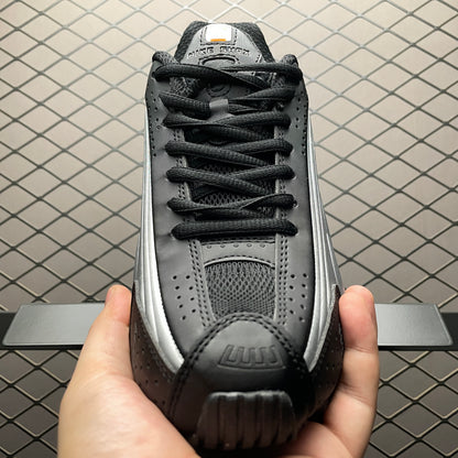 Nike Shox R4 "Black/Bright Mandarin"