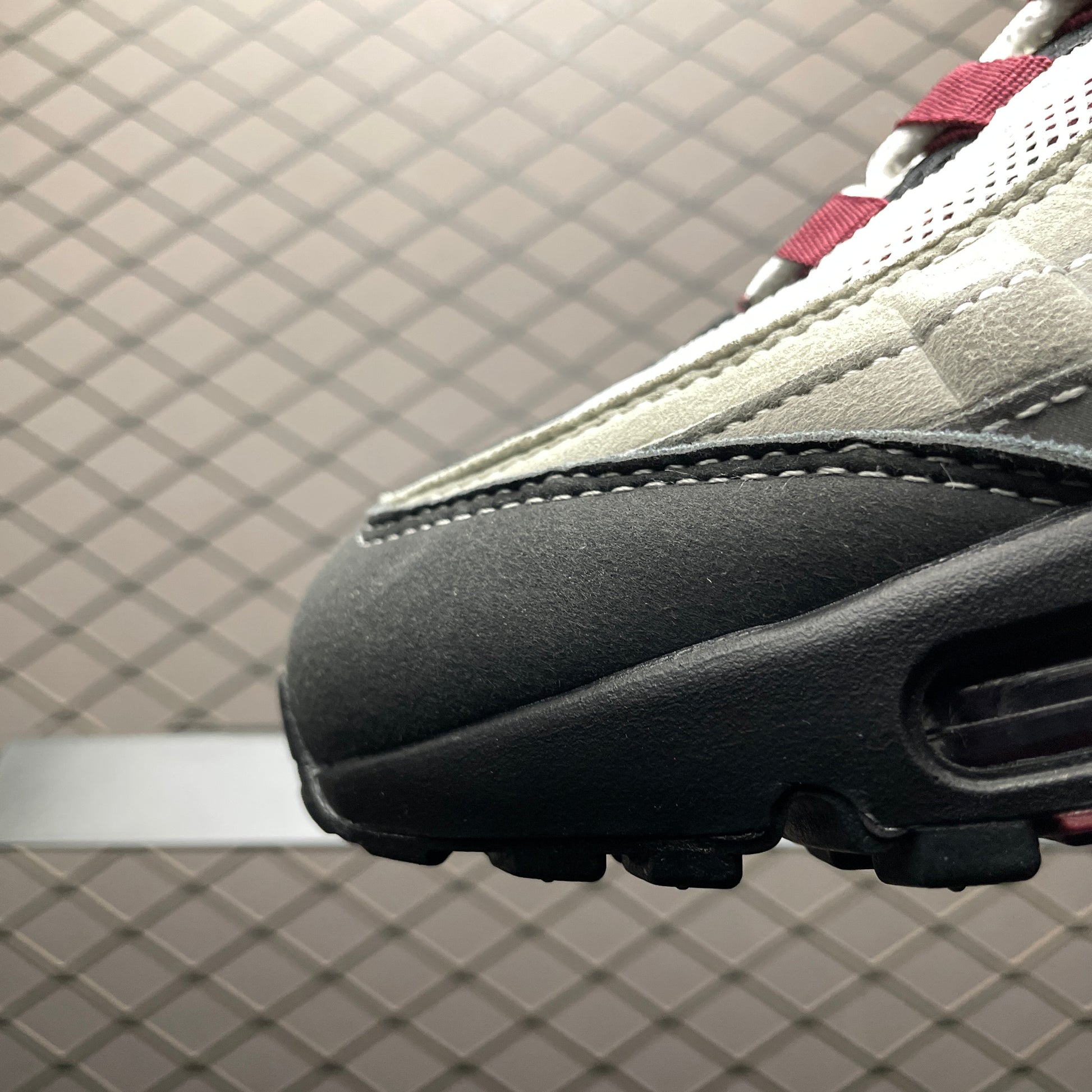 Nike Air Max 95 "Pearl Grey/Dark Beetroot"