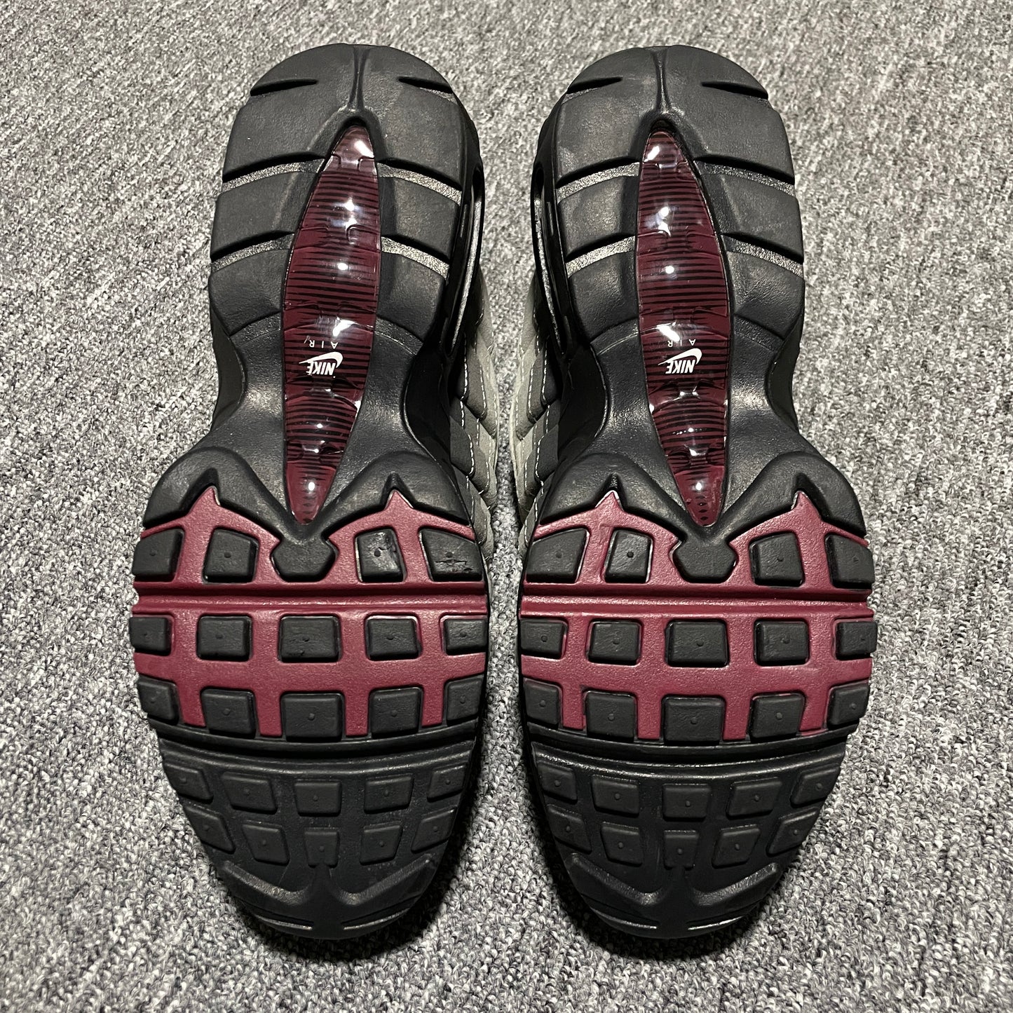 Nike Air Max 95 "Pearl Grey/Dark Beetroot"