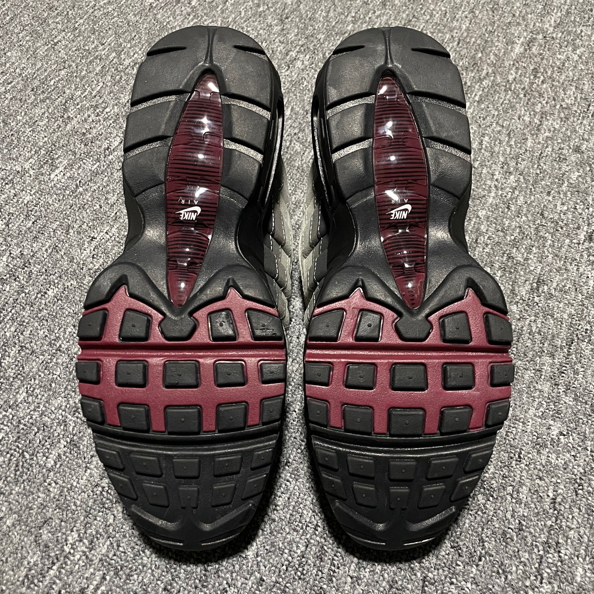 Nike Air Max 95 "Pearl Grey/Dark Beetroot"