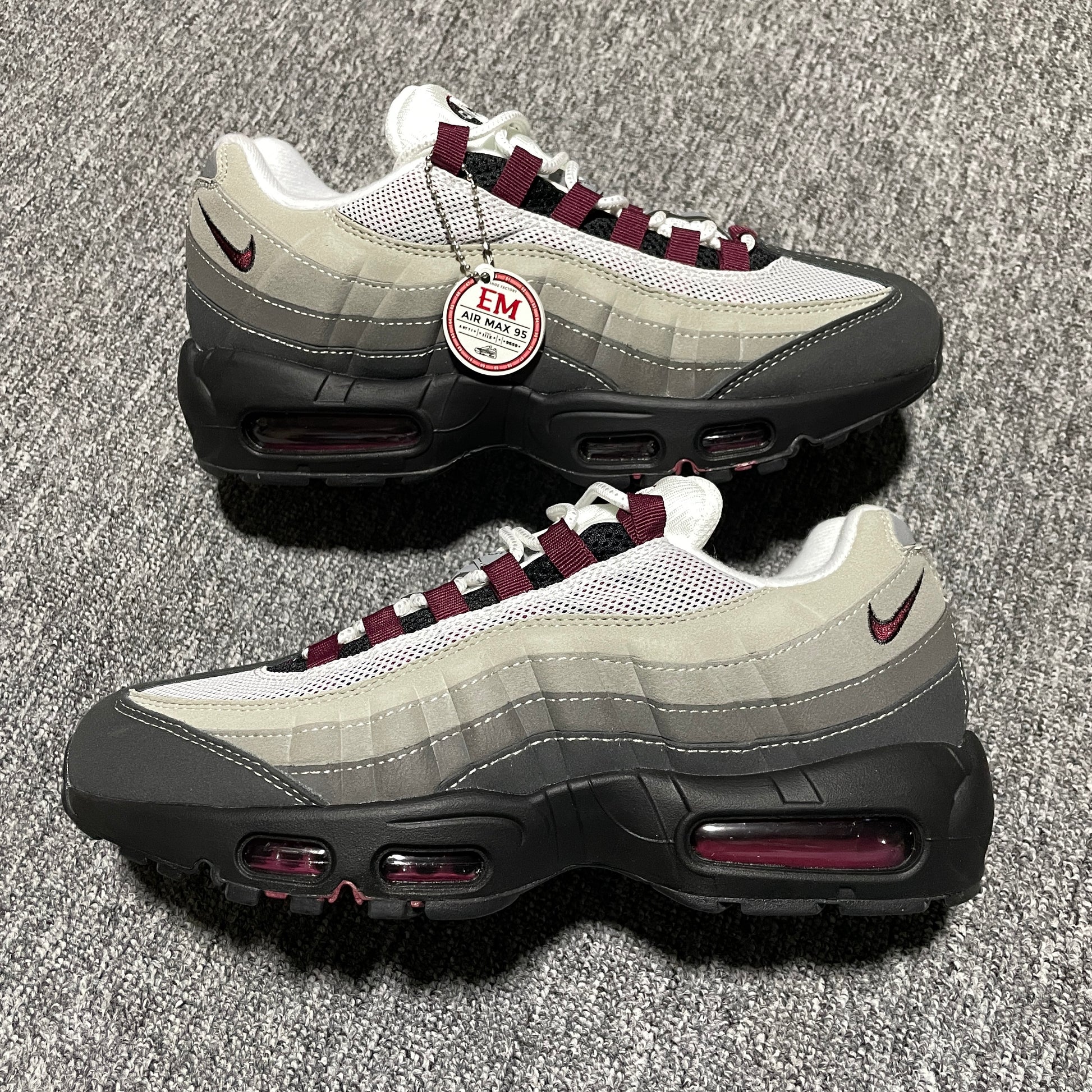 Nike Air Max 95 "Pearl Grey/Dark Beetroot"