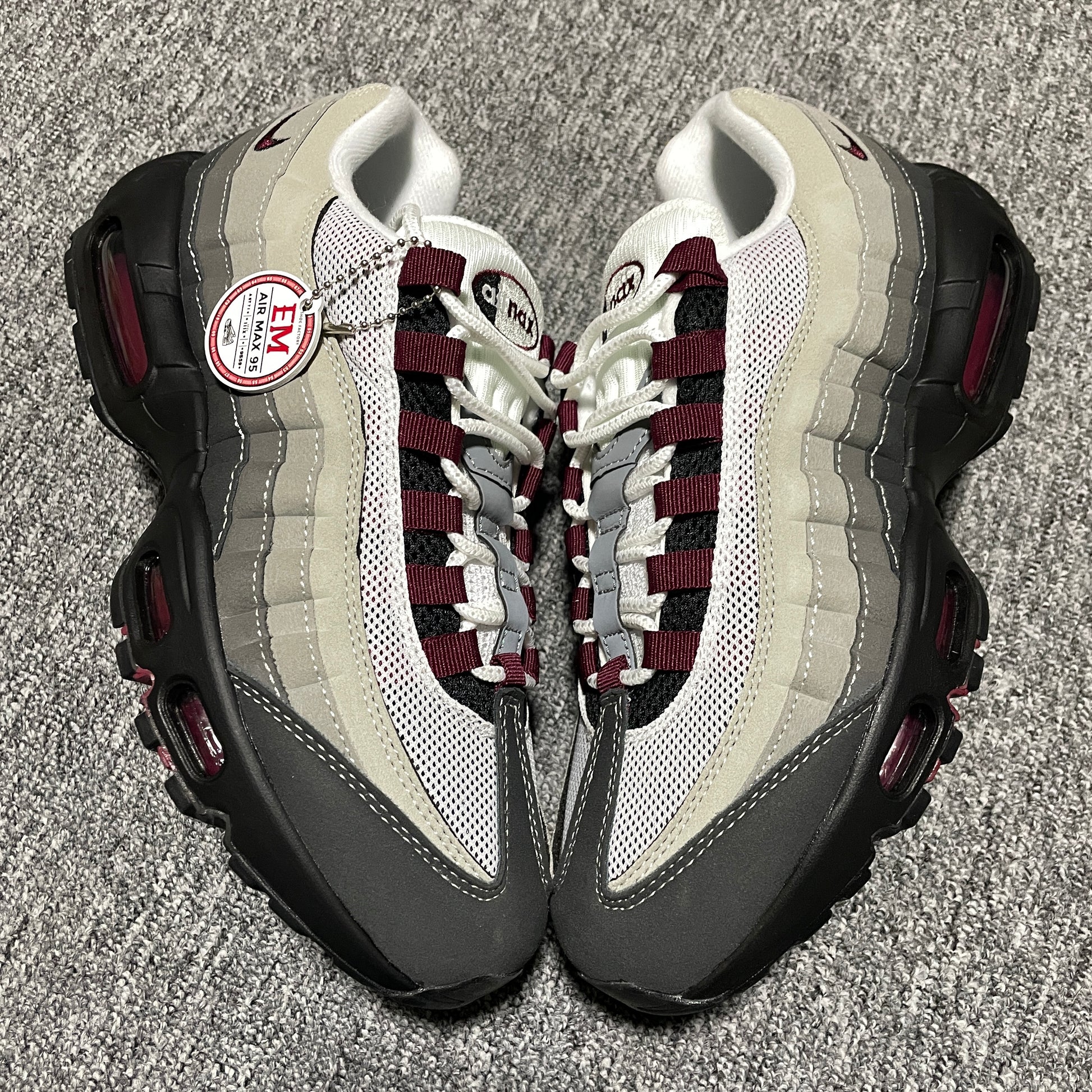 Nike Air Max 95 "Pearl Grey/Dark Beetroot"