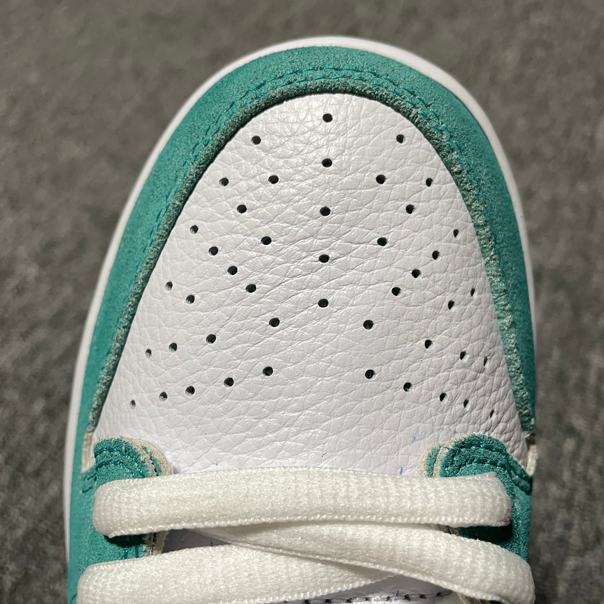 April Skateboards x Nike SB Dunk Low