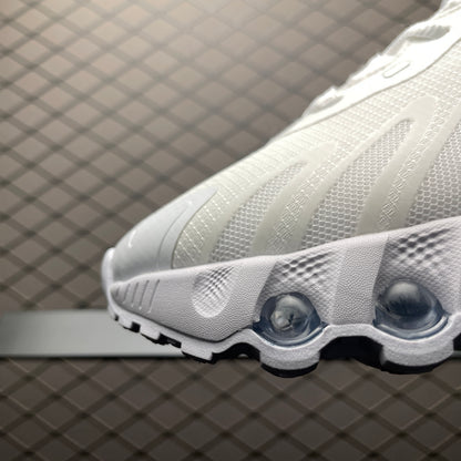 Nike Air Max DN8 "Triple White/Metallic Silver"