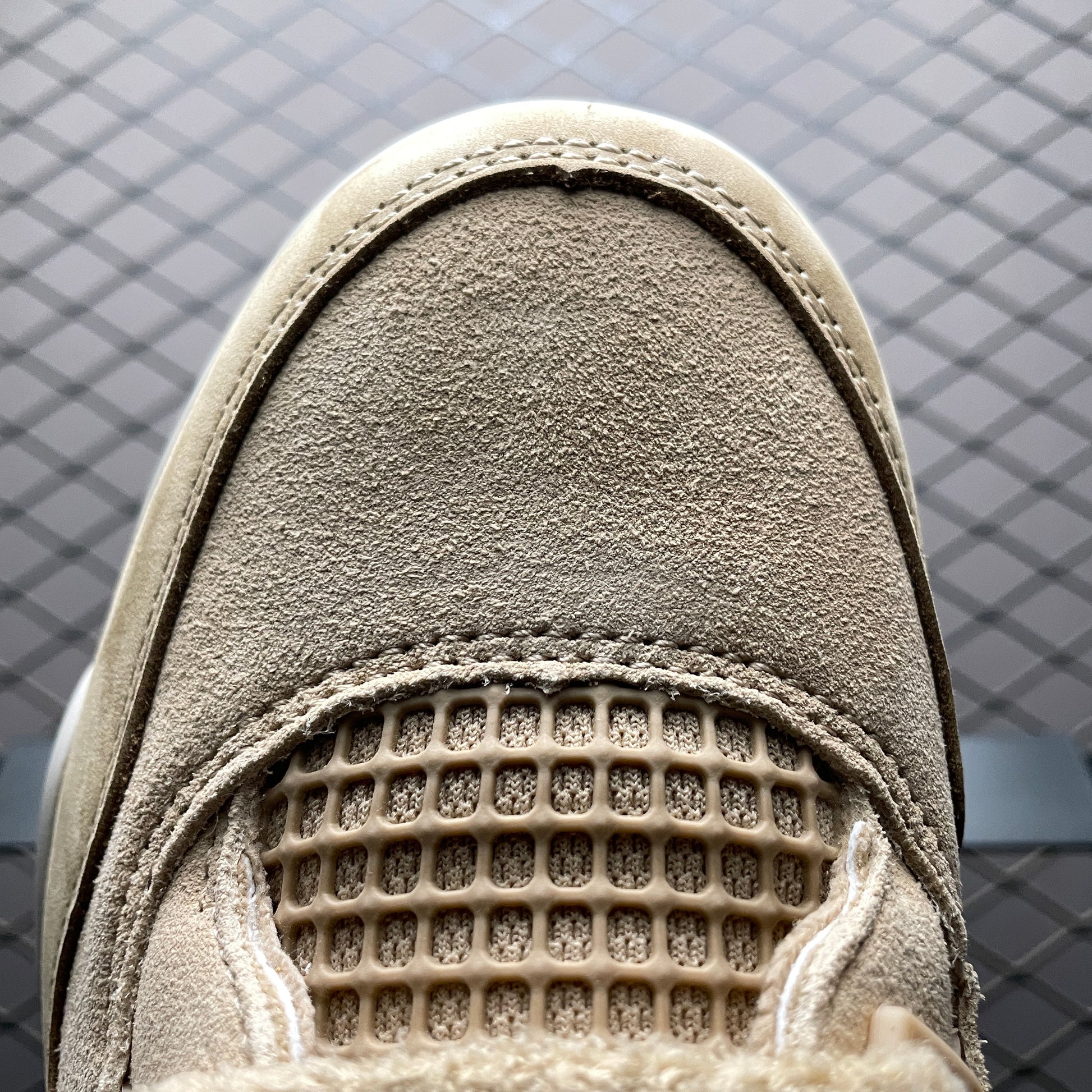 Nike Air Jordan 4 "Hemp"
