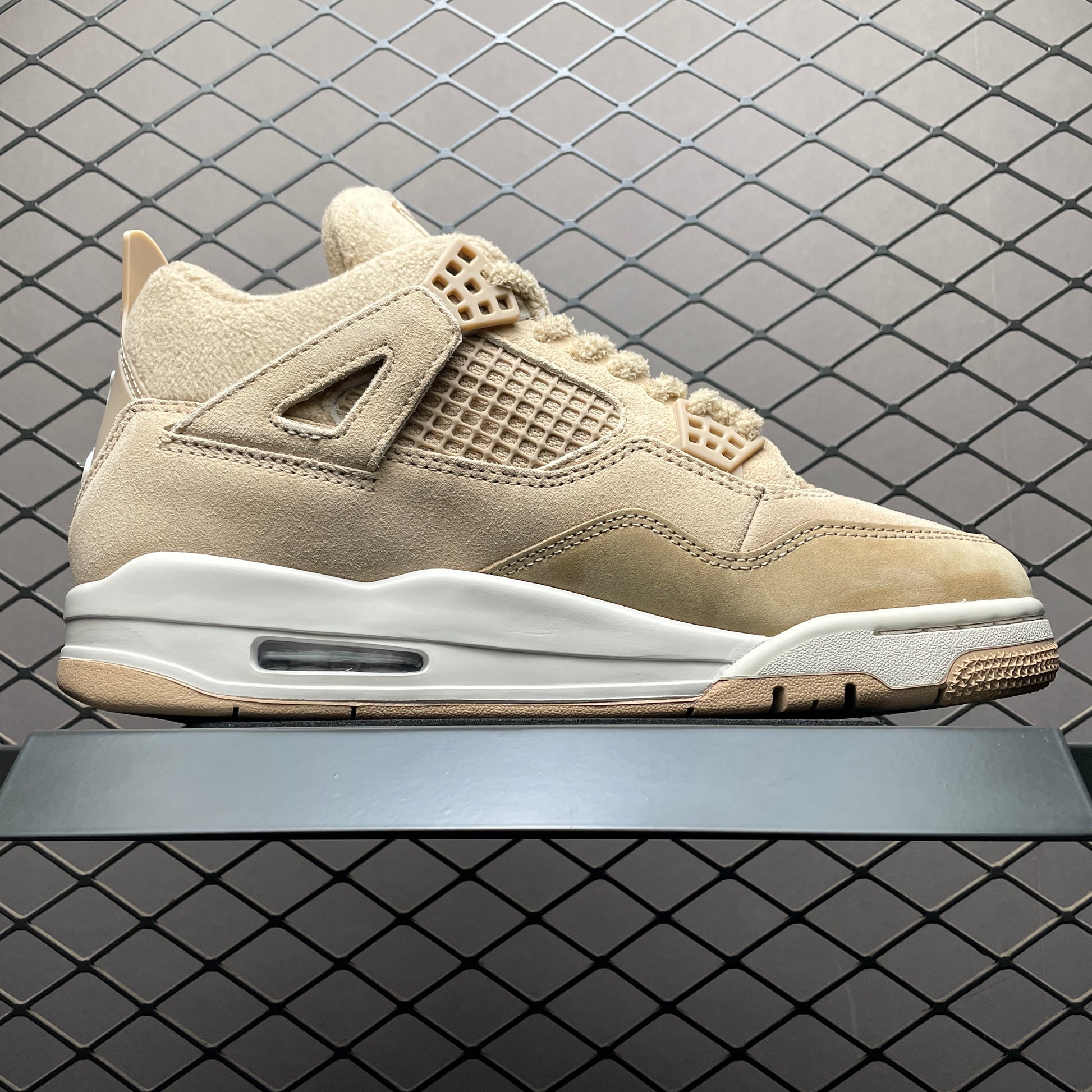 Nike Air Jordan 4 "Hemp"