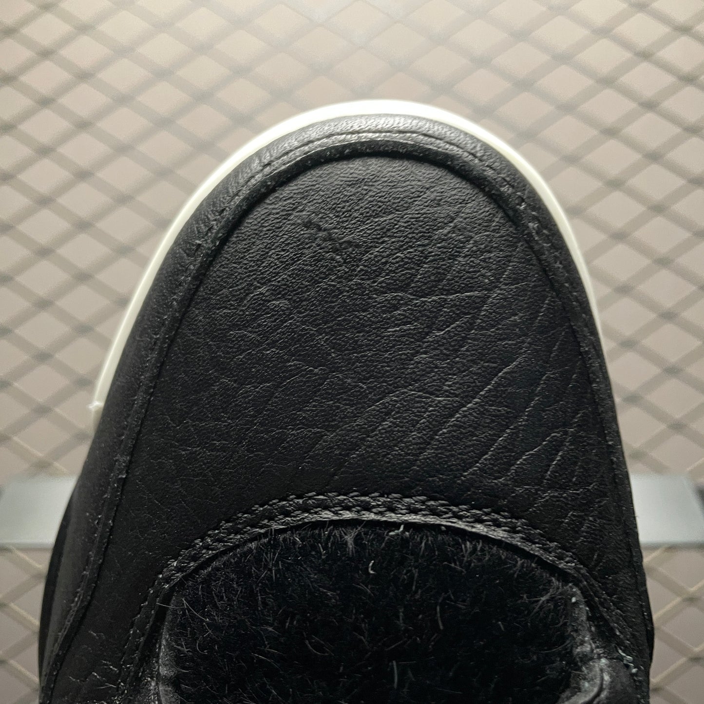 NIKE AIR JORDAN 4 RETRO PONY HAIR BLACK