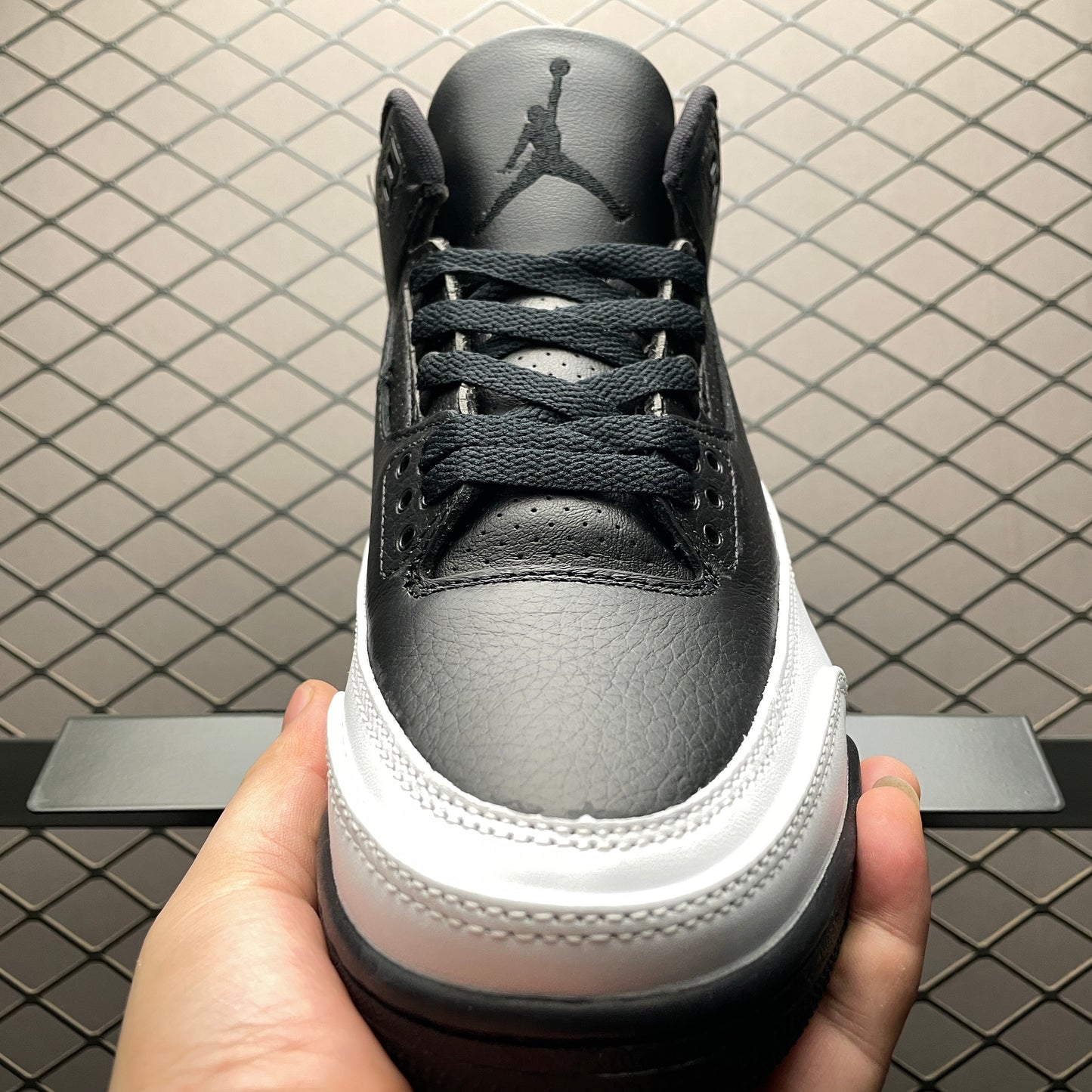FRAGMENT x NIKE AIR JORDAN 3 “White/Black”