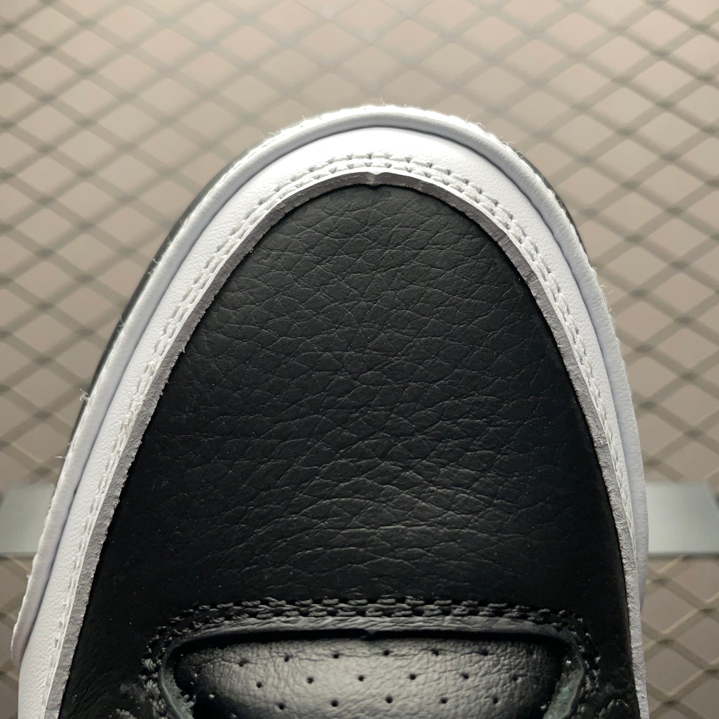 FRAGMENT x NIKE AIR JORDAN 3 “White/Black”