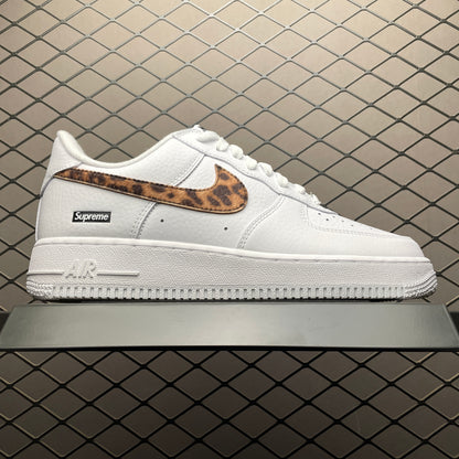 GOODENOUGH × Supreme × Nike Air Force 1 Low "White/Leopard" (25SS Week15)