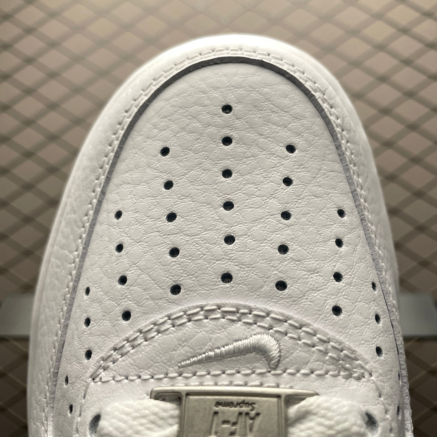 GOODENOUGH × Supreme × Nike Air Force 1 Low "White/Leopard" (25SS Week15)
