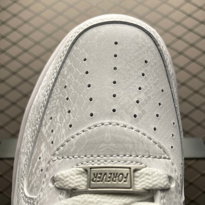Kobe Bryant × Nike Air Force 1 Low "White"