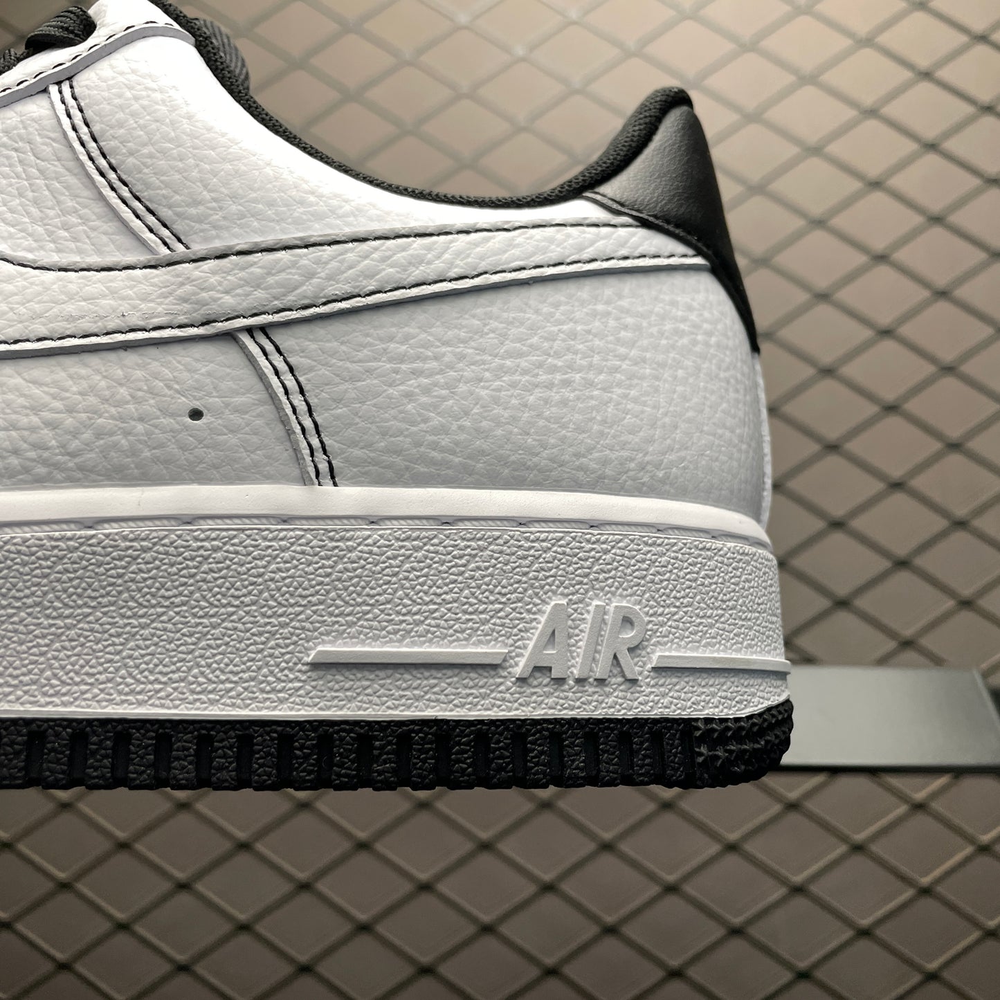 Nike Air Force 1 '07 Mini Jewel "White/Metallic Gold/Black"
