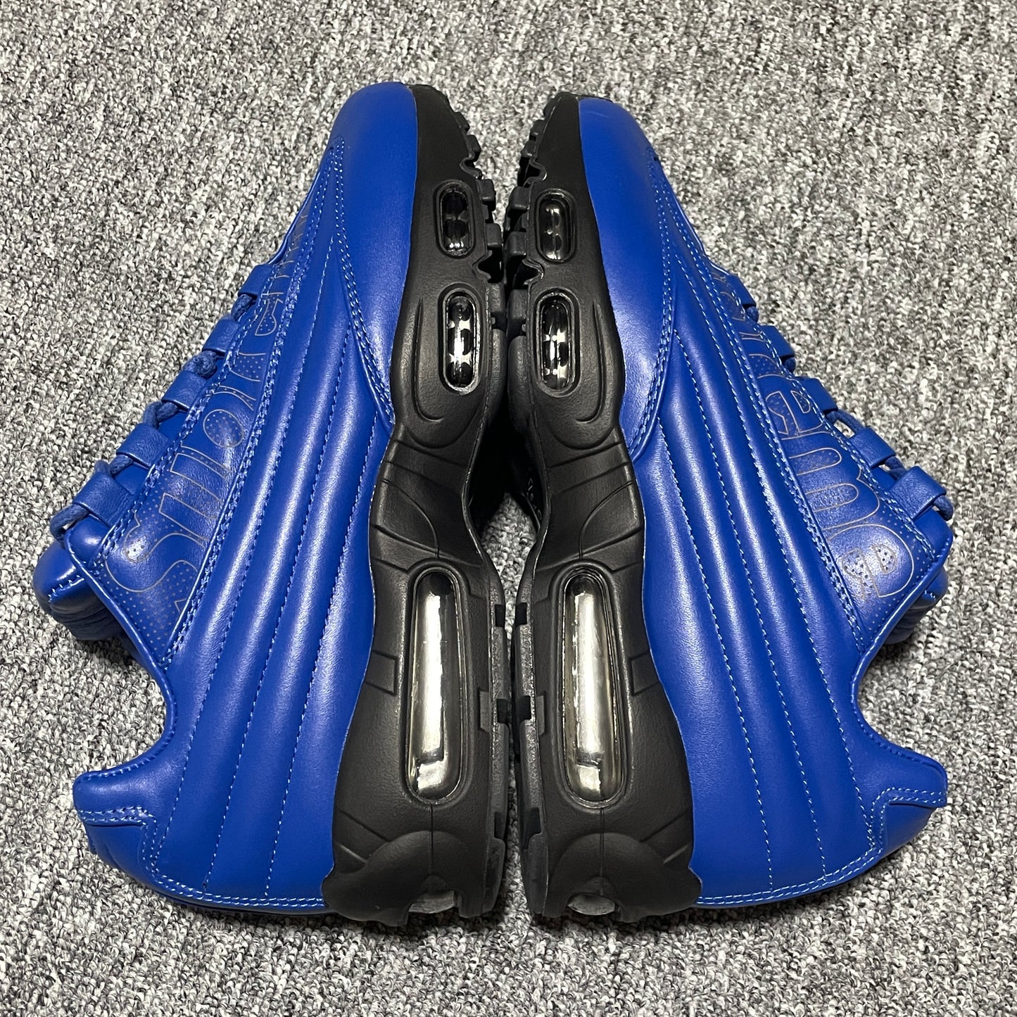 Supreme × Nike Air Max 95 Lux "Blue"