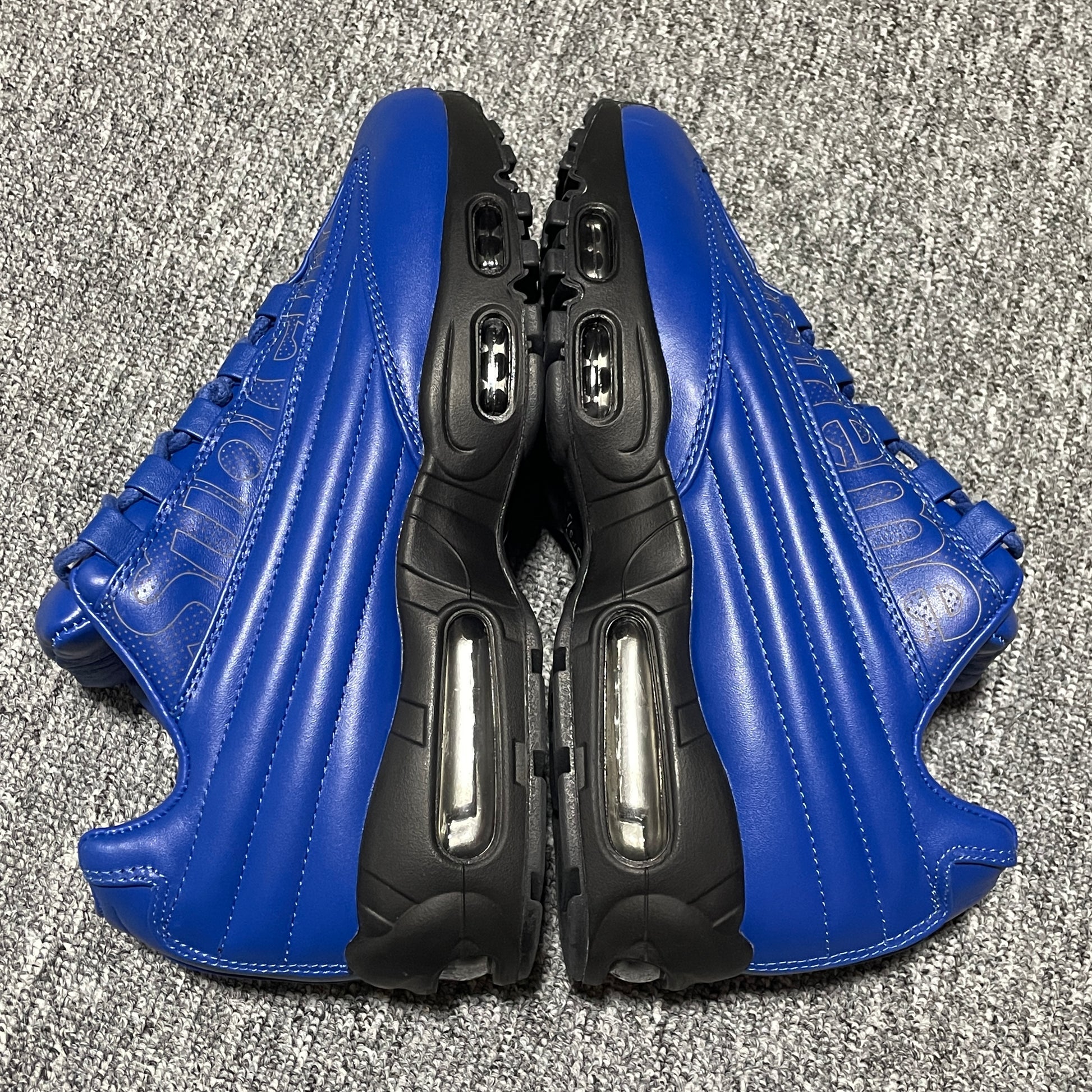 Supreme × Nike Air Max 95 Lux "Blue"