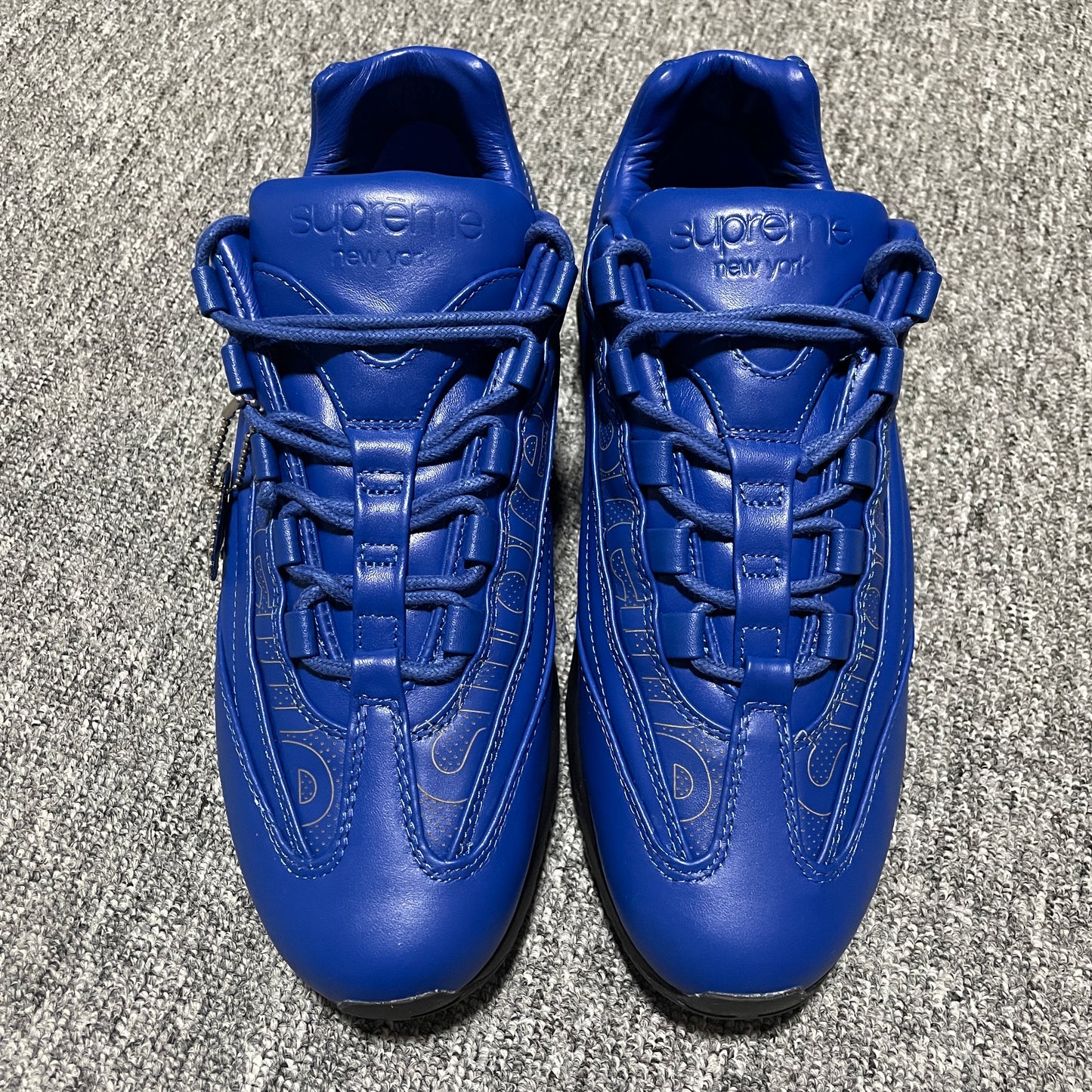 Supreme × Nike Air Max 95 Lux "Blue"