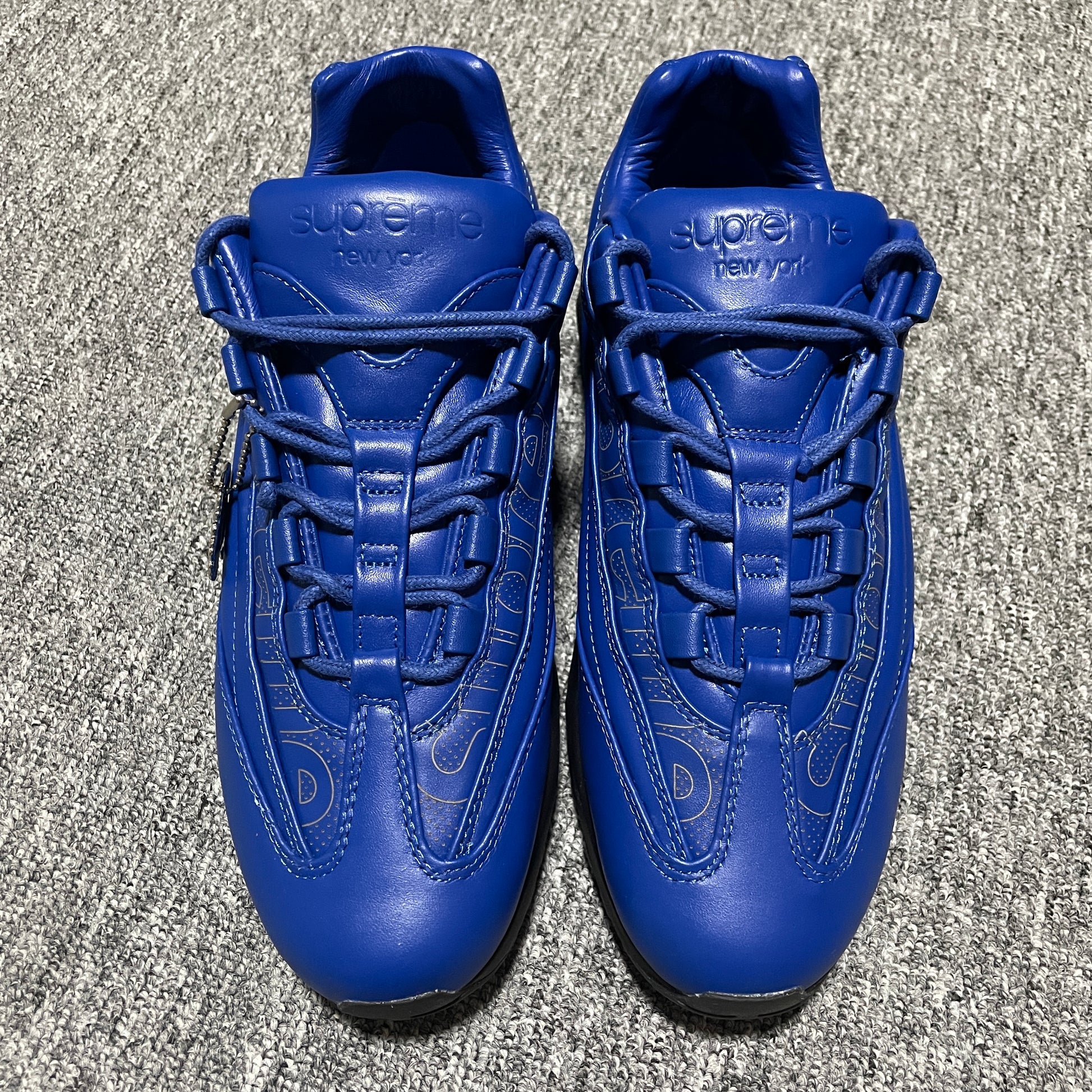 Supreme × Nike Air Max 95 Lux "Blue"