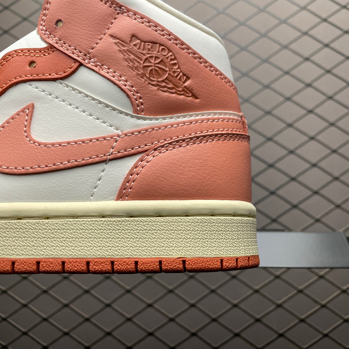 Nike Women's Air Jordan 1 Mid "Madder Root"