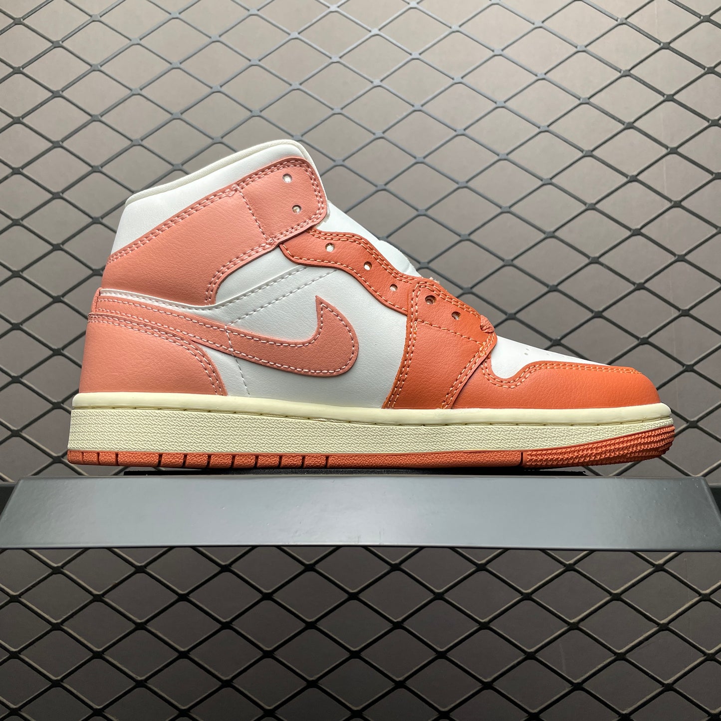 Nike Women's Air Jordan 1 Mid "Madder Root"