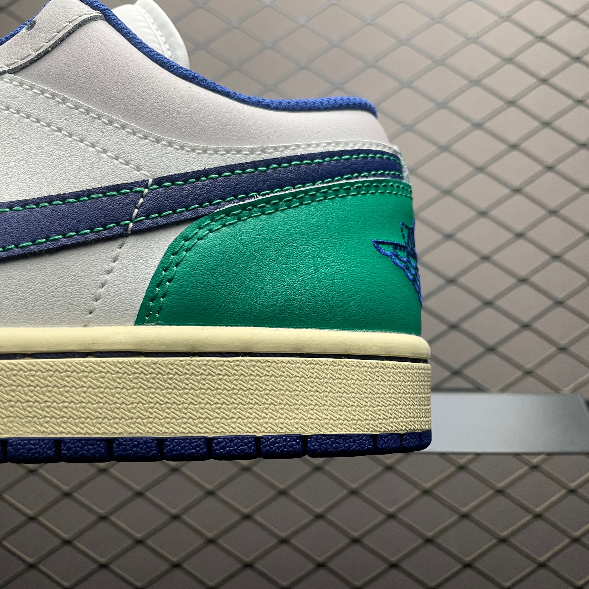 Nike Air Jordan 1 Low "Seahawks"