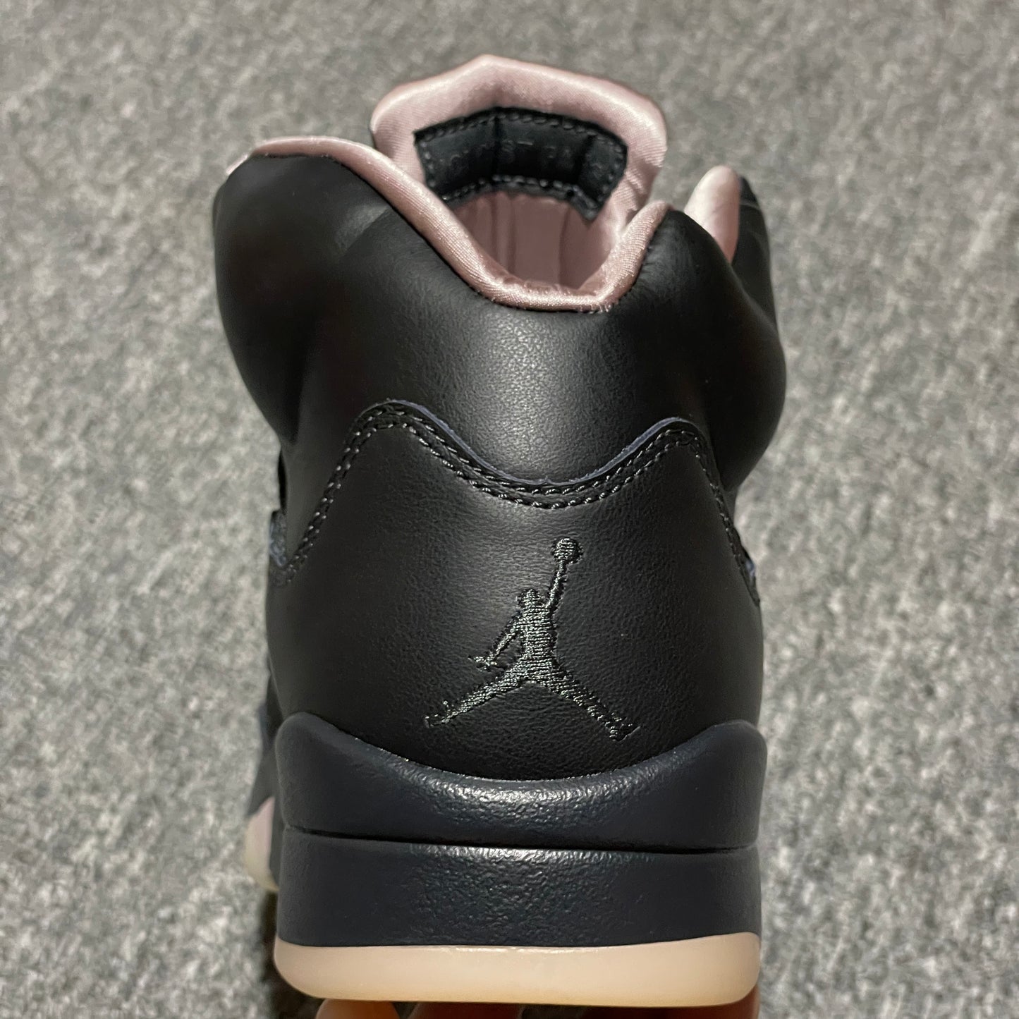 PSG × Nike Air Jordan 5 Retro "Off Noir/Particle Rose/Anthracite/Pearl Pink/Sail"