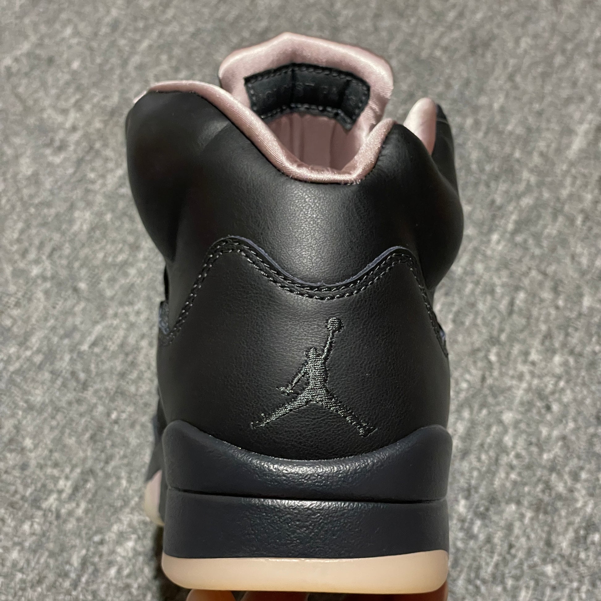 PSG × Nike Air Jordan 5 Retro "Off Noir/Particle Rose/Anthracite/Pearl Pink/Sail"