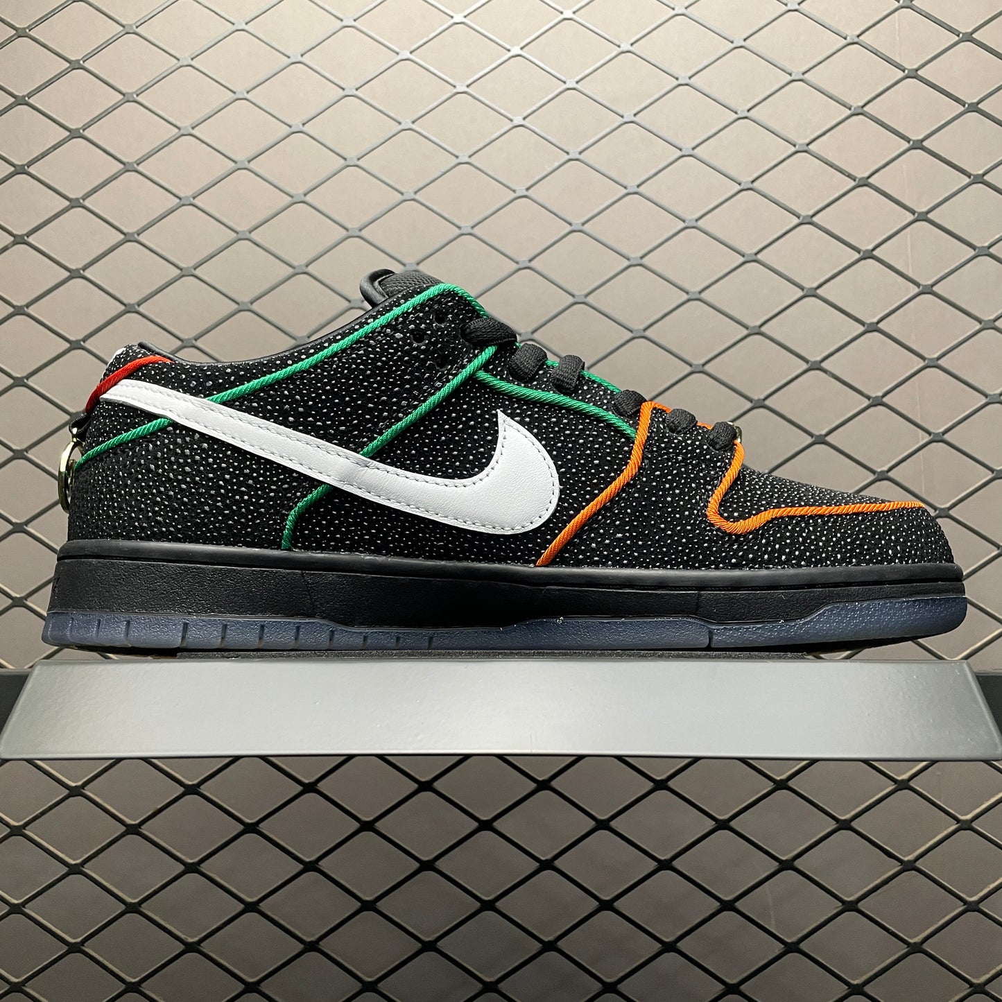 Bronx Girls Skate × Nike SB Dunk Low QS "Black/White/Challenge Red/Total Orange/Lucky Green/Smoke Grey"