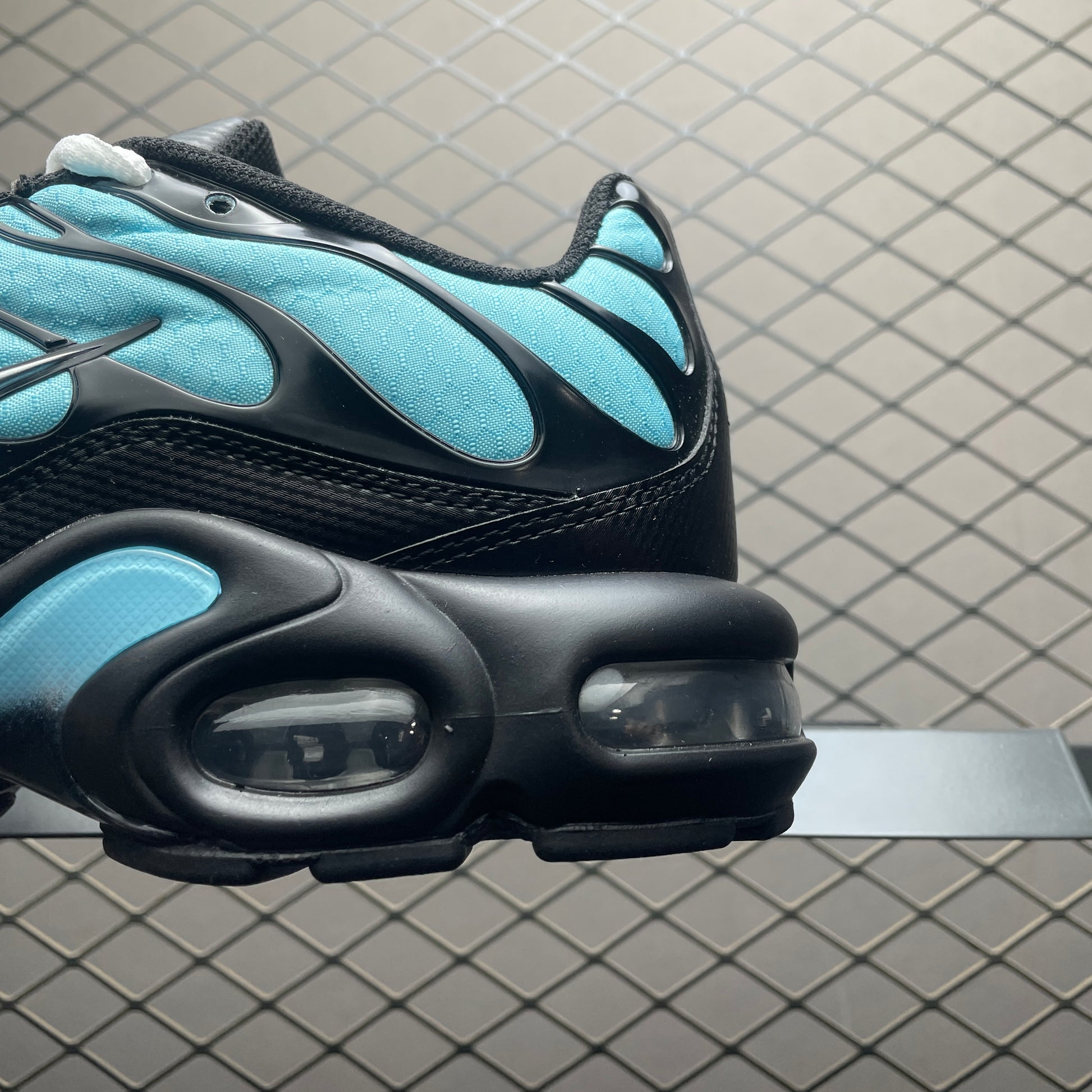 Nike Air Max Plus "Aqua/Black/White/Metallic Silver"