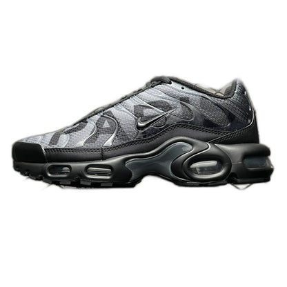 PSG × Nike Air Max Plus "Black/Particle Grey"