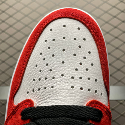 Travis Scott x Air Jordan 1 Chicago Red