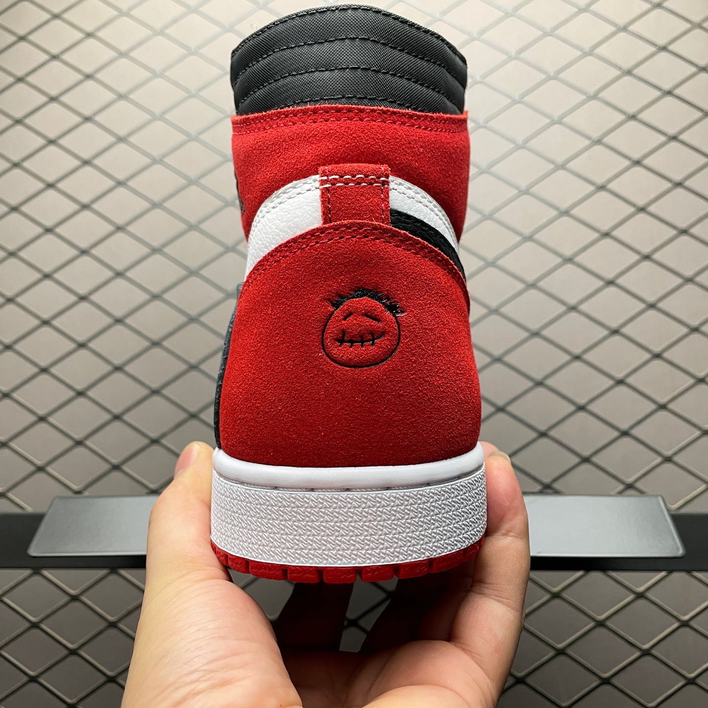 Travis Scott x Air Jordan 1 Chicago Red