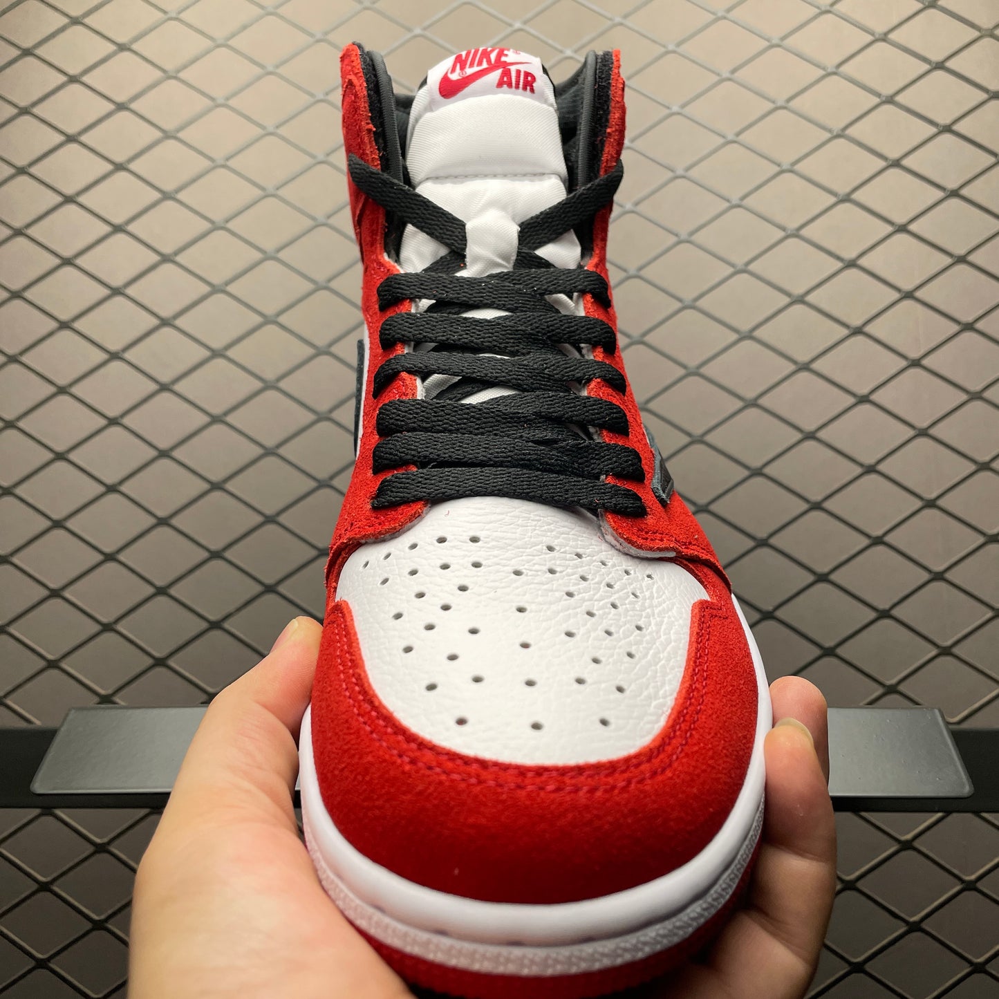 Travis Scott x Air Jordan 1 Chicago Red