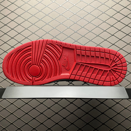 Travis Scott x Air Jordan 1 Chicago Red