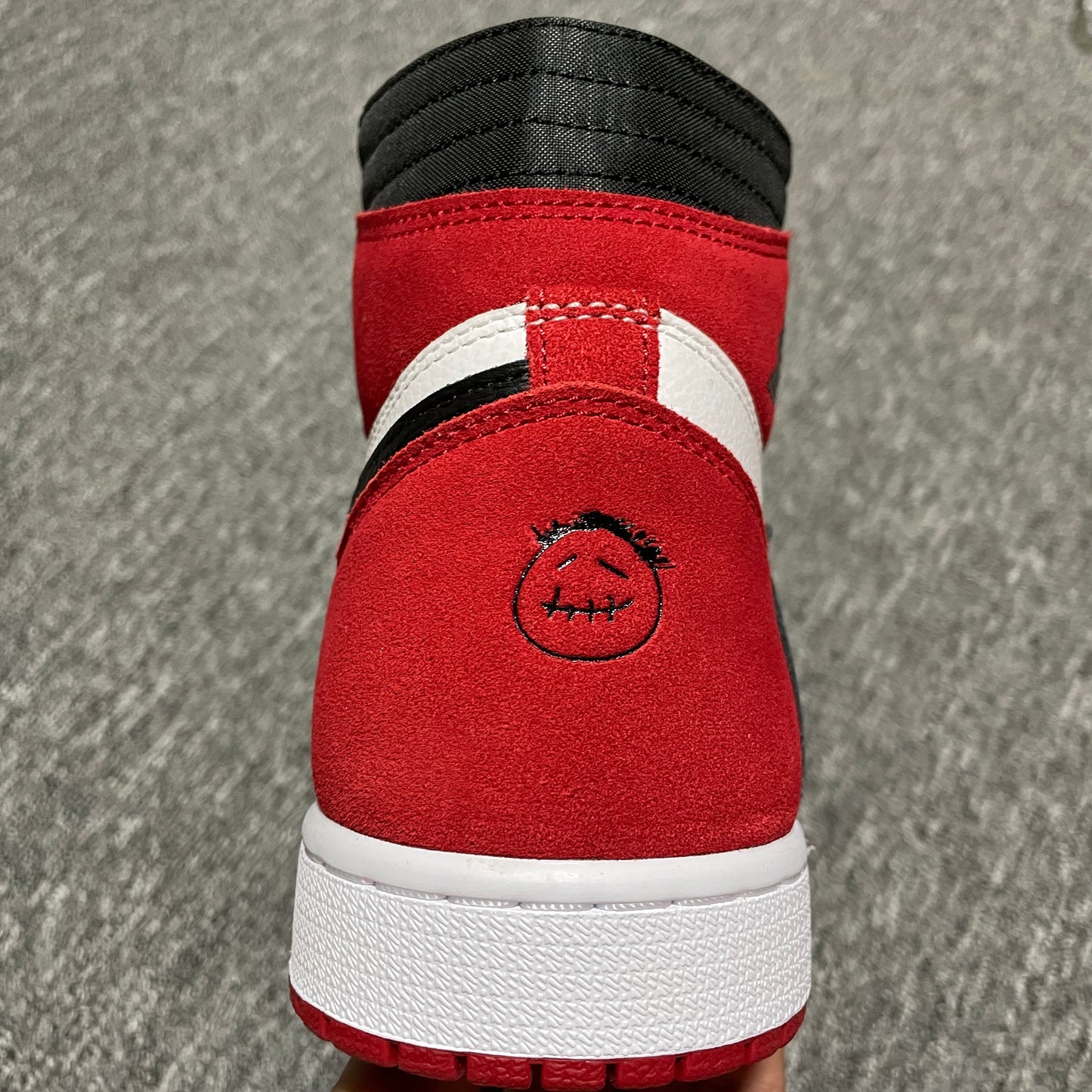 Travis Scott x Air Jordan 1 Chicago Red
