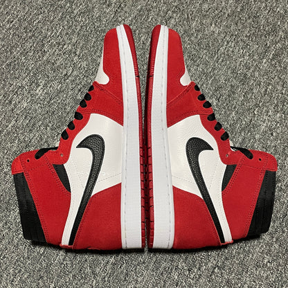 Travis Scott x Air Jordan 1 Chicago Red