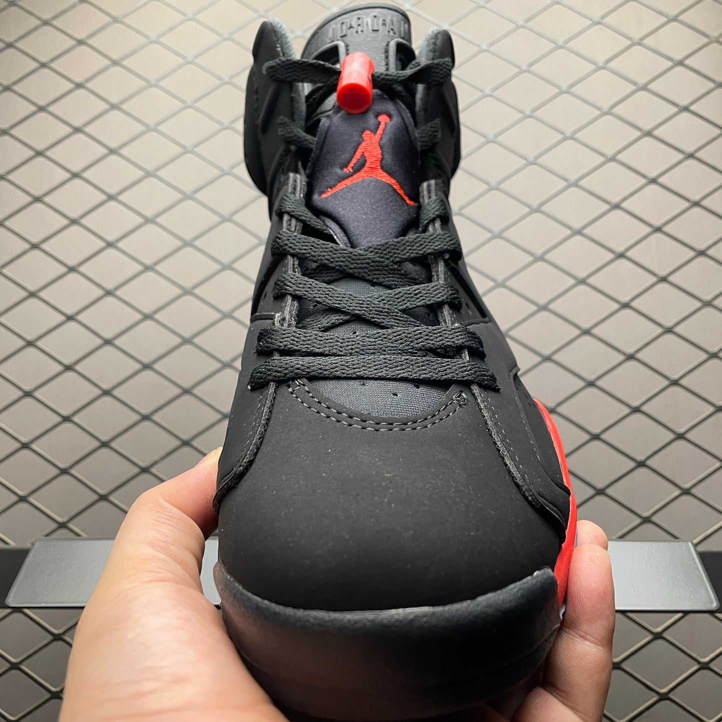 Nike Air Jordan 6 "Reverse Infrared"