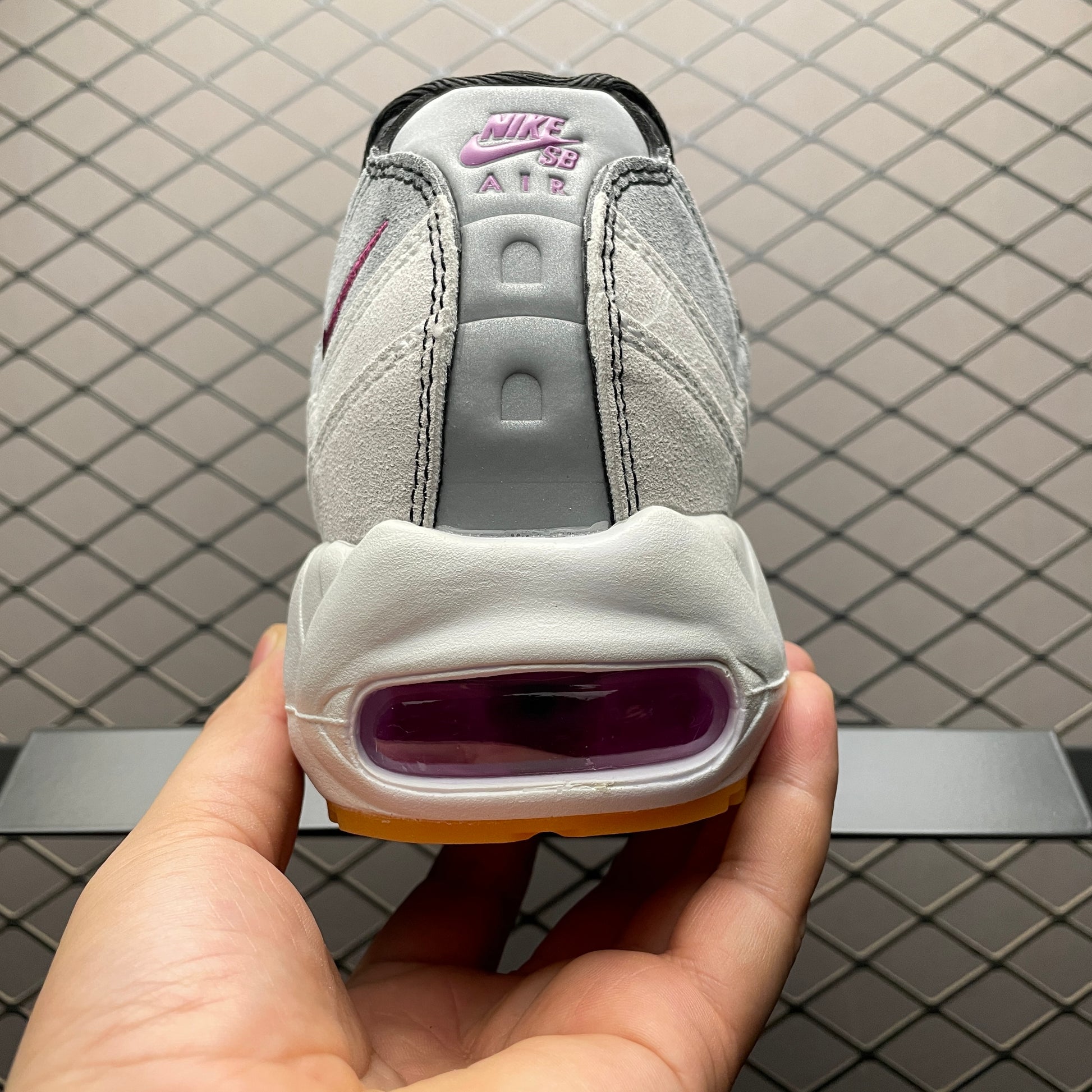 Nike  Air Max 95 "Summit White/Cactus Flower"