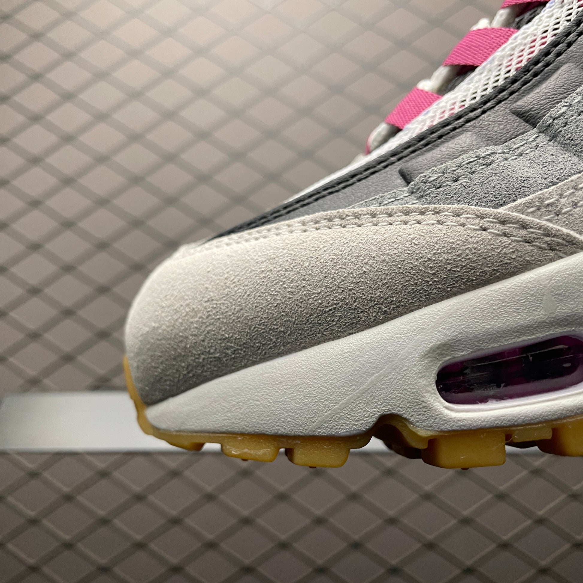 Nike  Air Max 95 "Summit White/Cactus Flower"