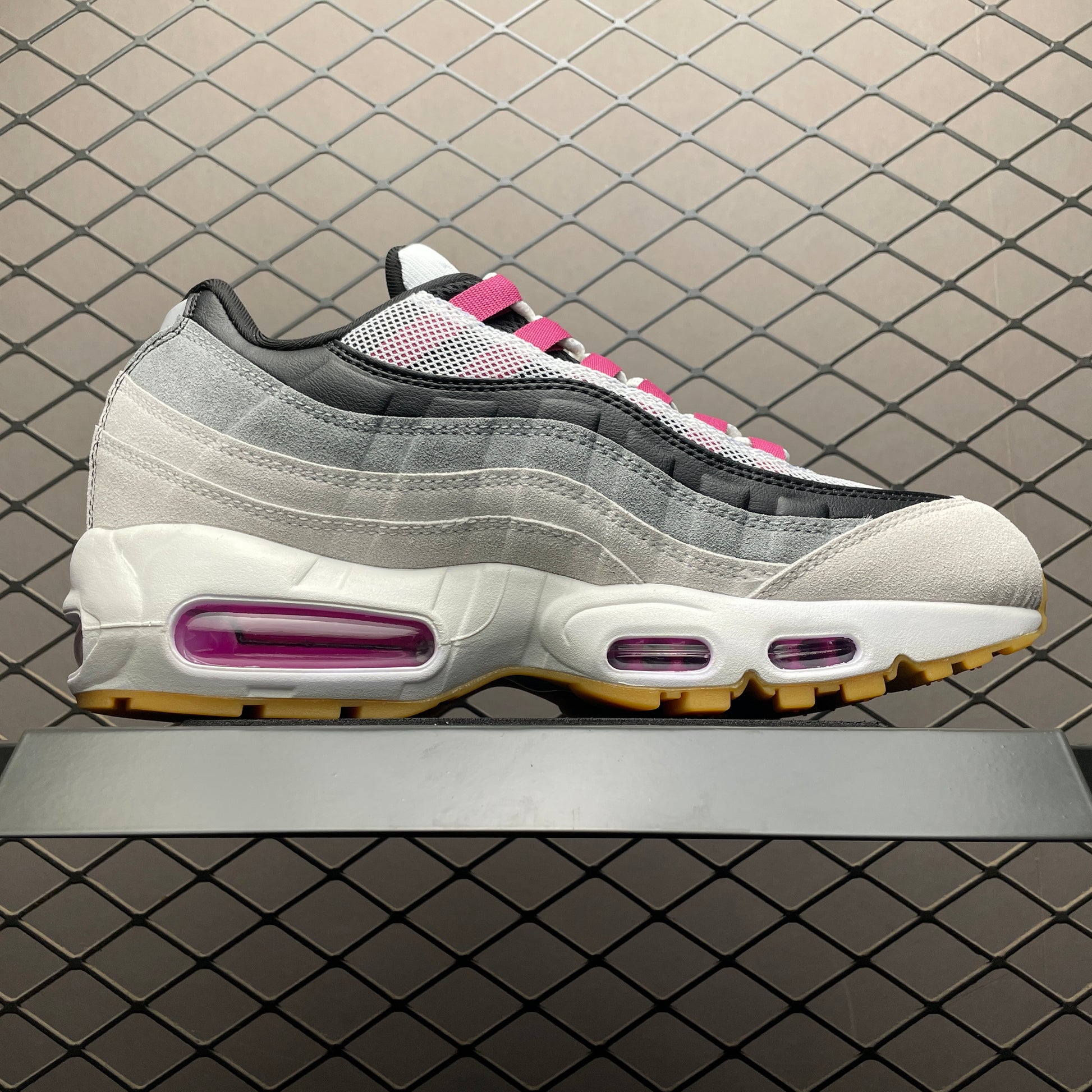 Nike  Air Max 95 "Summit White/Cactus Flower"