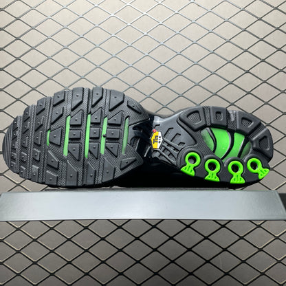 Nike Air Max Plus "Green Strike"