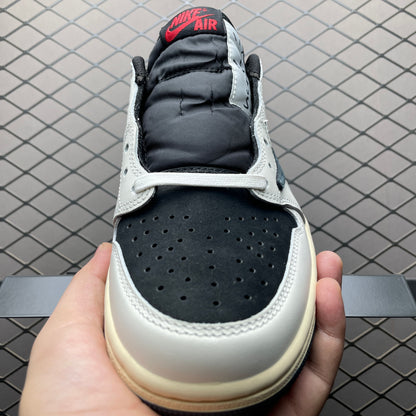 Travis Scott × Nike Air Jordan 1 Low OG sneakers