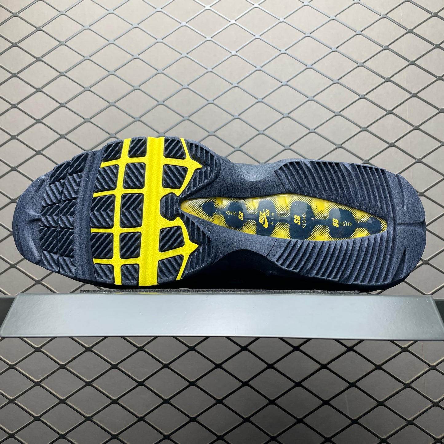 Eric Koston × Nike SB Air Max 95 "Obsidian and Speed Yellow"