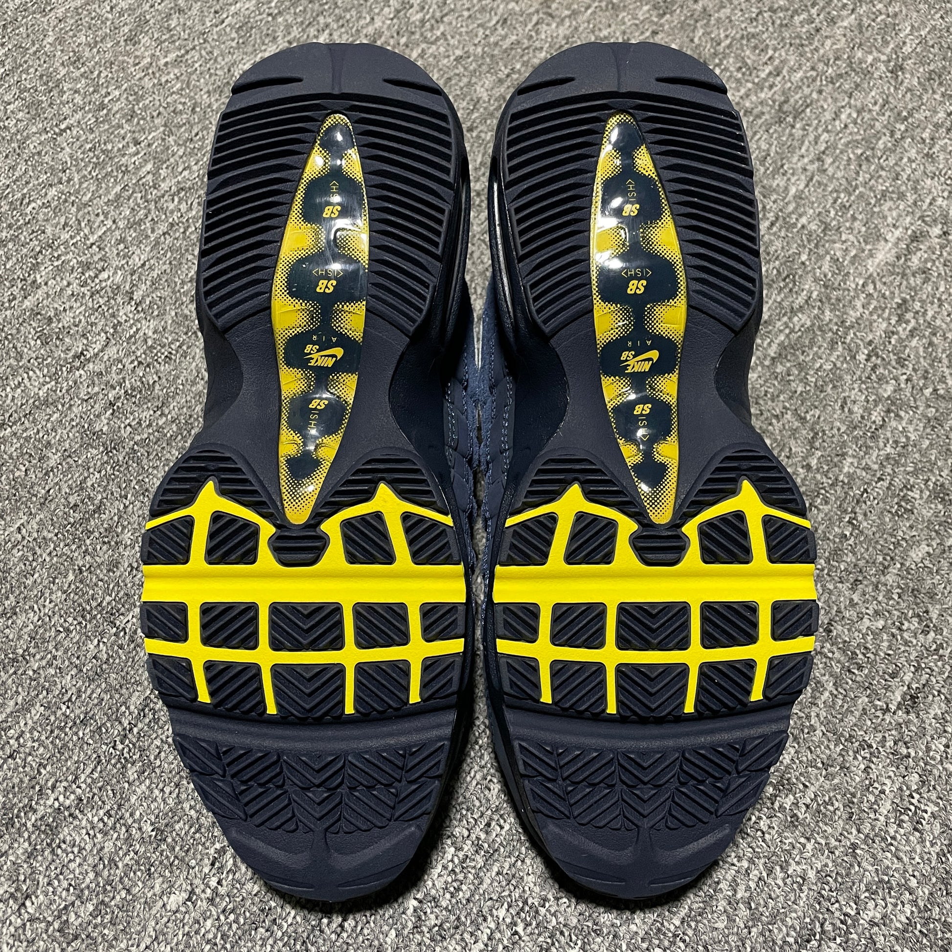 Eric Koston × Nike SB Air Max 95 "Obsidian and Speed Yellow"